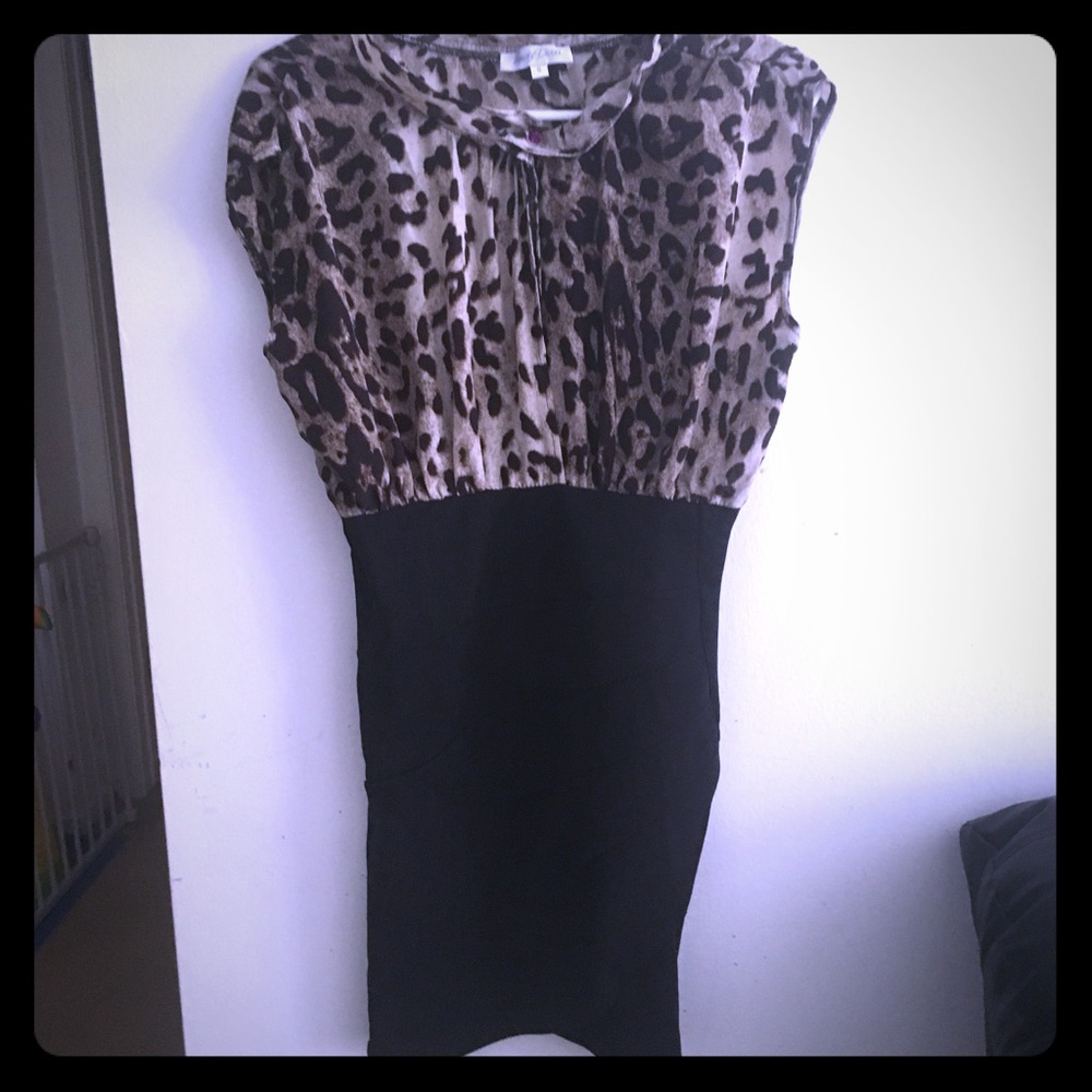 Black leapord print dress